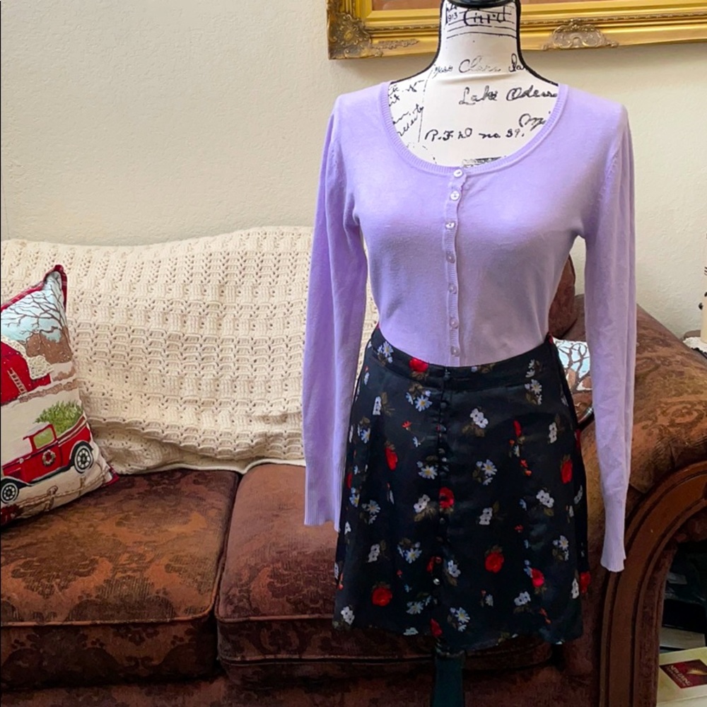 American Eagle Outfitters Blk Floral Skirt